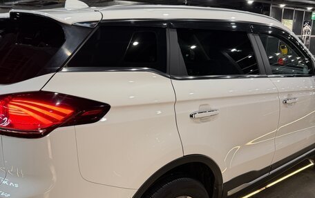 Geely Atlas, 2022 год, 1 920 000 рублей, 9 фотография