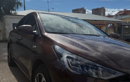 Hyundai Solaris II рестайлинг, 2022 год, 2 250 000 рублей, 6 фотография