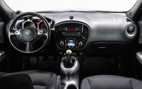 Nissan Juke II, 2011 год, 905 000 рублей, 18 фотография