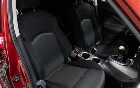 Nissan Juke II, 2011 год, 905 000 рублей, 17 фотография