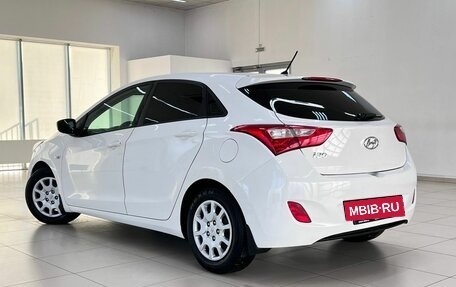 Hyundai i30 II рестайлинг, 2014 год, 990 000 рублей, 5 фотография