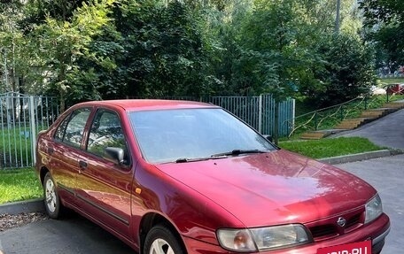 Nissan Almera, 1998 год, 120 000 рублей, 2 фотография
