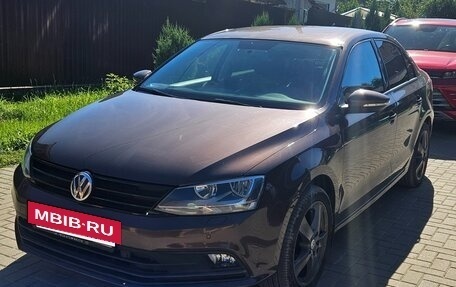 Volkswagen Jetta VI, 2018 год, 1 450 000 рублей, 2 фотография