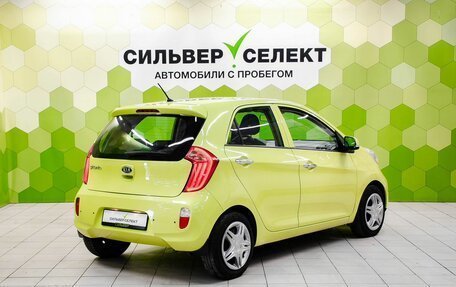 KIA Picanto II, 2011 год, 700 000 рублей, 2 фотография