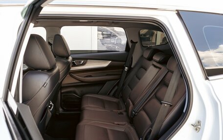 Chery Tiggo 8 Pro, 2021 год, 1 995 000 рублей, 18 фотография