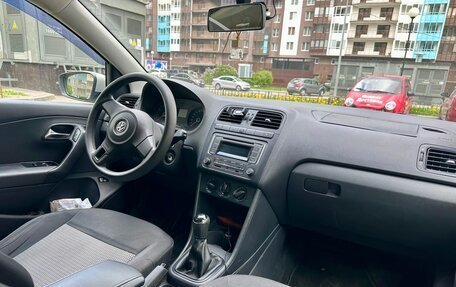 Volkswagen Polo VI (EU Market), 2013 год, 670 000 рублей, 16 фотография