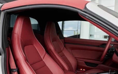 Porsche 911, 2025 год, 27 990 000 рублей, 4 фотография