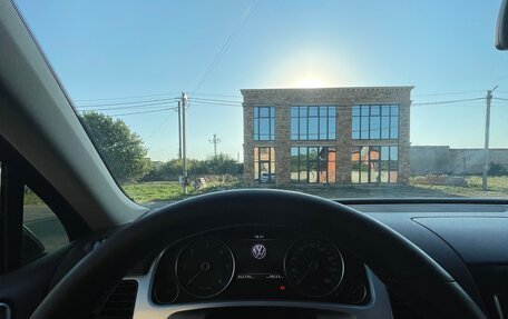 Volkswagen Touareg III, 2011 год, 1 890 000 рублей, 9 фотография
