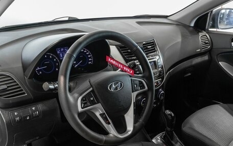 Hyundai Solaris II рестайлинг, 2015 год, 960 000 рублей, 5 фотография