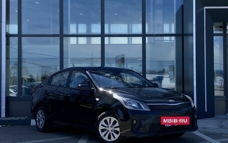 KIA Rio IV, 2018 год, 1 129 000 рублей, 3 фотография