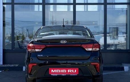 KIA Rio IV, 2018 год, 1 129 000 рублей, 6 фотография