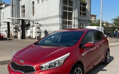 KIA cee'd III, 2015 год, 920 000 рублей, 2 фотография