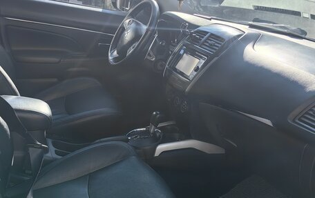 Mitsubishi ASX I рестайлинг, 2013 год, 1 000 000 рублей, 7 фотография