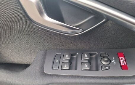 Volvo V40 Cross Country I, 2014 год, 1 170 000 рублей, 7 фотография