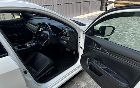 Honda Civic IX, 2018 год, 1 850 000 рублей, 8 фотография