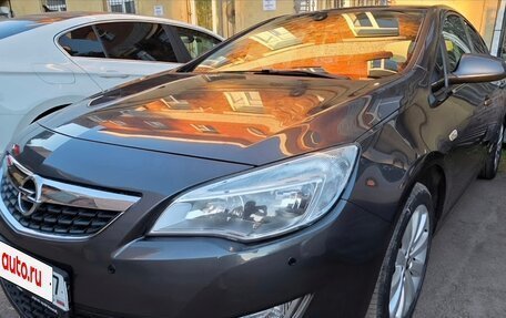 Opel Astra J, 2011 год, 785 000 рублей, 9 фотография