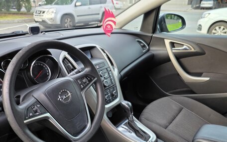Opel Astra J, 2011 год, 785 000 рублей, 15 фотография