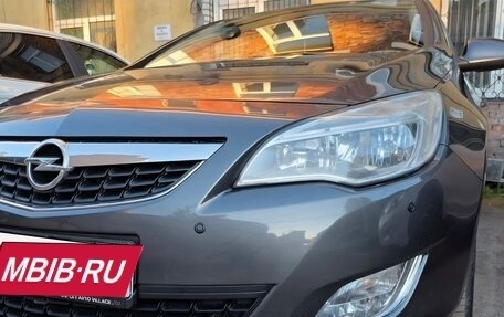 Opel Astra J, 2011 год, 785 000 рублей, 8 фотография