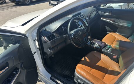 Toyota Camry, 2016 год, 1 999 000 рублей, 8 фотография