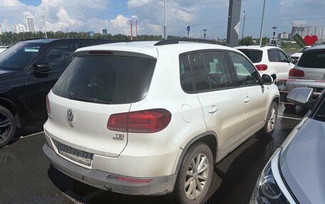 Volkswagen Tiguan I, 2015 год, 1 250 000 рублей, 4 фотография