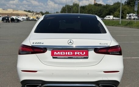 Mercedes-Benz E-Класс, 2020 год, 4 850 000 рублей, 5 фотография