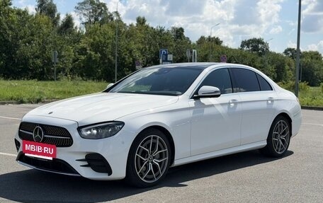Mercedes-Benz E-Класс, 2020 год, 4 850 000 рублей, 3 фотография