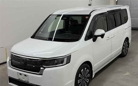 Honda Stepwgn, 2022 год, 2 210 000 рублей, 4 фотография