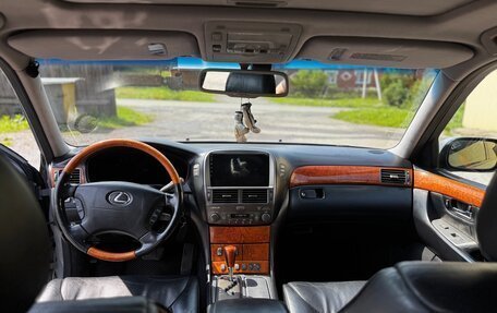 Lexus LS III, 2002 год, 1 500 000 рублей, 10 фотография