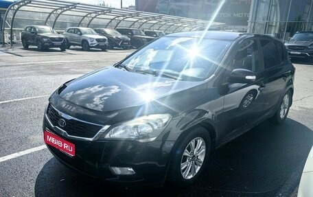 KIA cee'd I рестайлинг, 2011 год, 690 000 рублей, 1 фотография