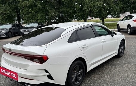 KIA K5, 2021 год, 2 400 000 рублей, 6 фотография