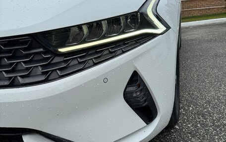 KIA K5, 2021 год, 2 400 000 рублей, 19 фотография