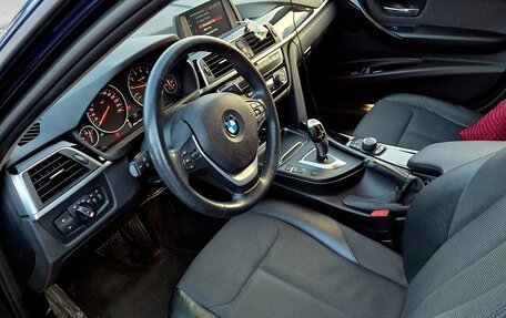 BMW 3 серия, 2018 год, 1 890 000 рублей, 6 фотография