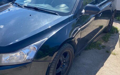 Chevrolet Cruze II, 2011 год, 600 000 рублей, 2 фотография
