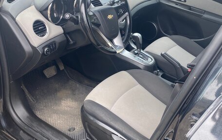 Chevrolet Cruze II, 2011 год, 600 000 рублей, 4 фотография