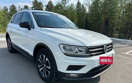 Volkswagen Tiguan II, 2019 год, 2 550 000 рублей, 3 фотография