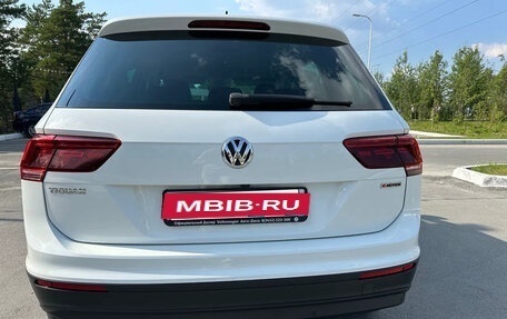 Volkswagen Tiguan II, 2019 год, 2 550 000 рублей, 6 фотография