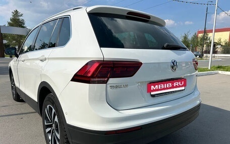 Volkswagen Tiguan II, 2019 год, 2 550 000 рублей, 5 фотография