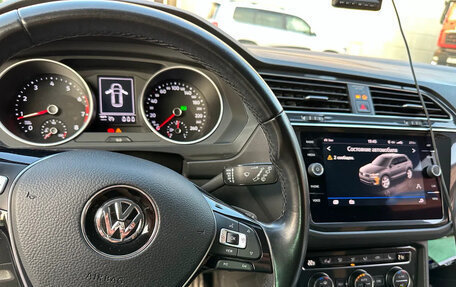 Volkswagen Tiguan II, 2019 год, 2 550 000 рублей, 10 фотография