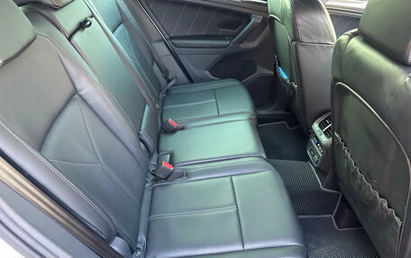 Volkswagen Tiguan II, 2019 год, 2 550 000 рублей, 12 фотография
