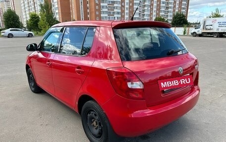 Skoda Fabia II, 2010 год, 300 000 рублей, 4 фотография