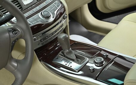 Infiniti Q70 I, 2015 год, 2 349 000 рублей, 9 фотография