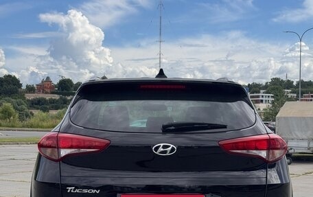 Hyundai Tucson III, 2018 год, 2 380 000 рублей, 4 фотография