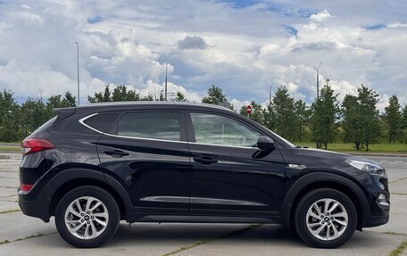 Hyundai Tucson III, 2018 год, 2 380 000 рублей, 6 фотография