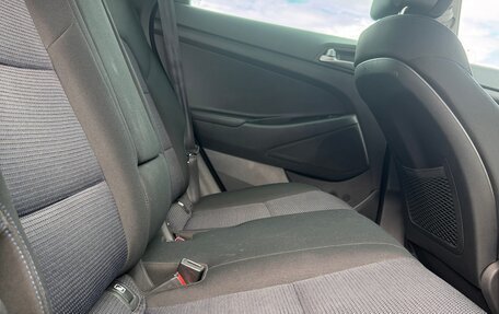 Hyundai Tucson III, 2018 год, 2 380 000 рублей, 12 фотография