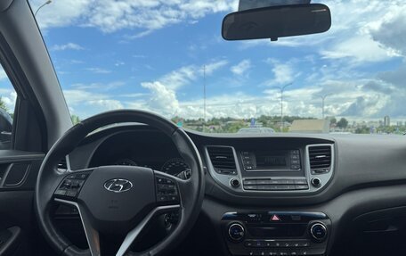 Hyundai Tucson III, 2018 год, 2 380 000 рублей, 21 фотография