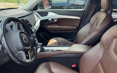 Volvo XC90 II рестайлинг, 2018 год, 2 700 000 рублей, 10 фотография