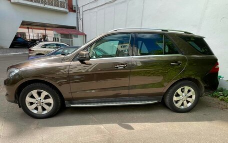 Mercedes-Benz M-Класс, 2012 год, 3 400 000 рублей, 4 фотография