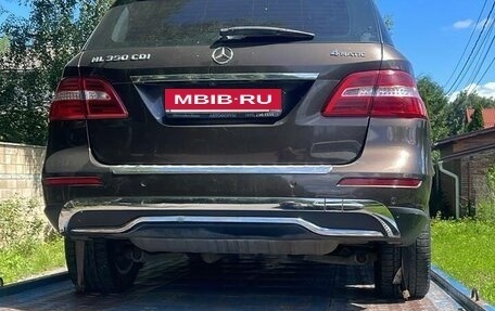 Mercedes-Benz M-Класс, 2012 год, 3 400 000 рублей, 5 фотография