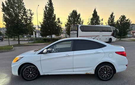 Hyundai Solaris II рестайлинг, 2011 год, 550 000 рублей, 7 фотография