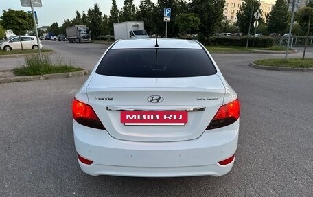 Hyundai Solaris II рестайлинг, 2011 год, 550 000 рублей, 5 фотография